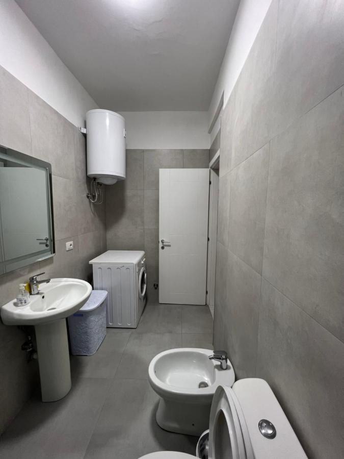 Daily Apartment In Center ติรานา ภายนอก รูปภาพ